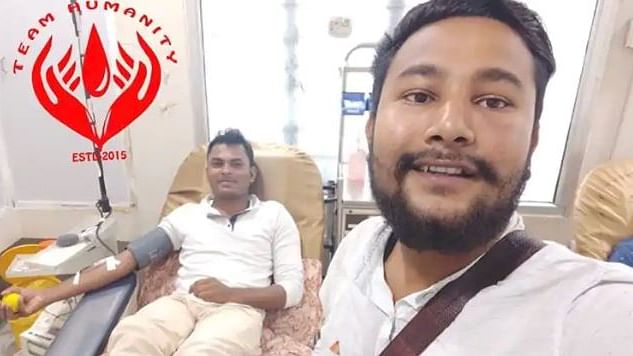 Muslim man breaks fast to donate blood.&nbsp;