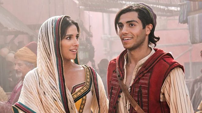 Mena Massoud aka Aladdin’s chemistry with Naomi Scott’s Princess Jasmine doesn’t take us to a whole new world.