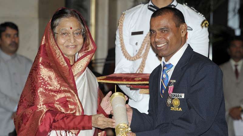 Limba ram receives the Padma Shri award from former president Pratibha Patil. File image used for representation.