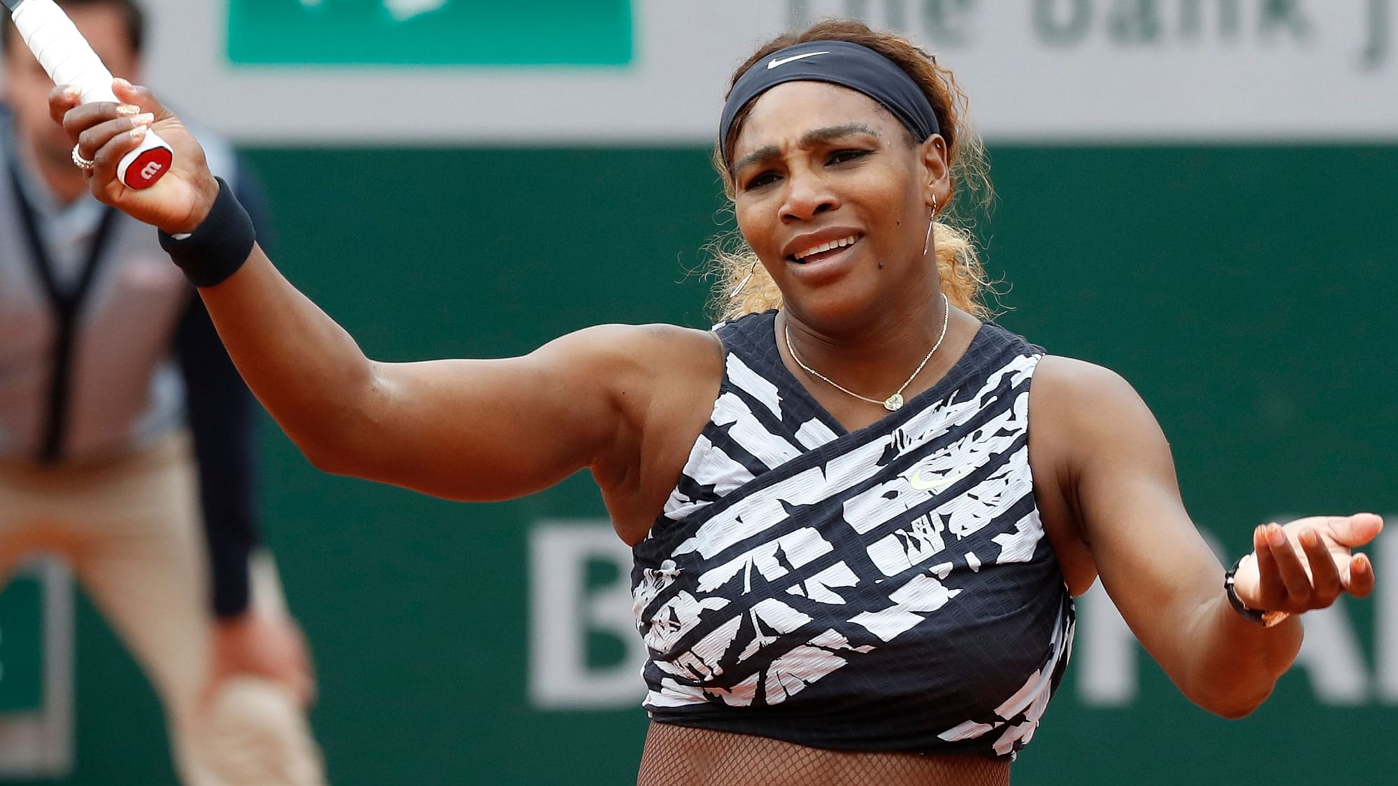 Serena Williams in action during her French Open round 1 match.