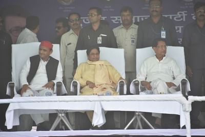 BSP supremo Mayawati, Samajwadi Party (SP) chief Akhilesh Yadav and Rashtriya Lok Dal (RLD) chief Ajit Singh. (Photo: IANS)