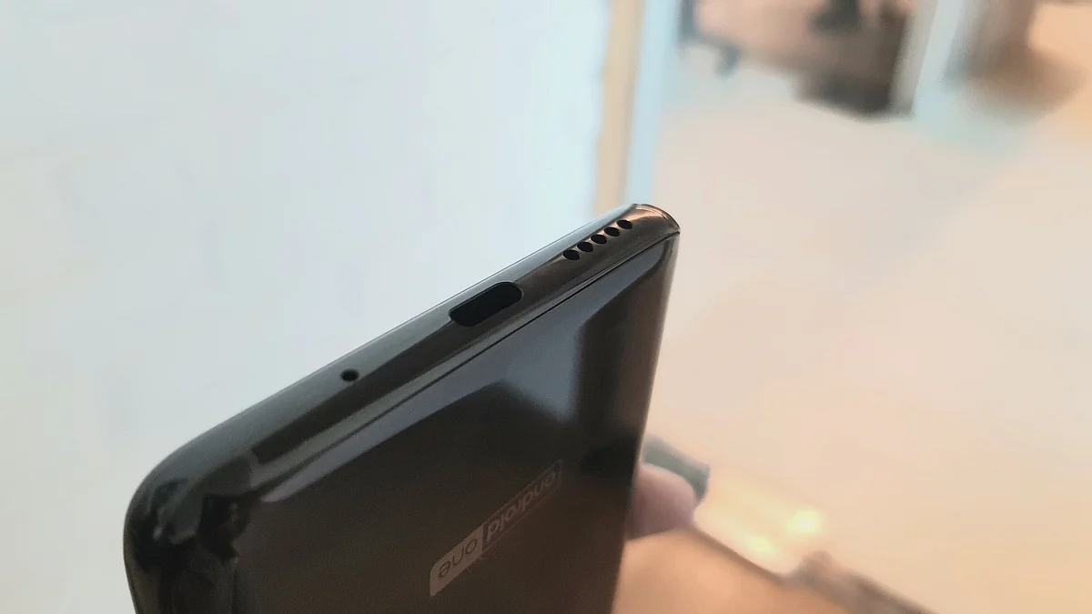Motorola One Vision First Look: A Contender in the Megapixel Game