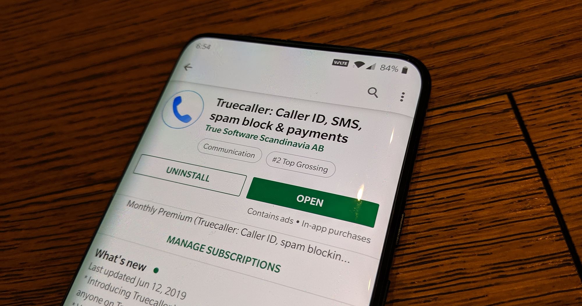 Truecaller Launches Chat Feature to Combat Fake News - Truecaller Blog