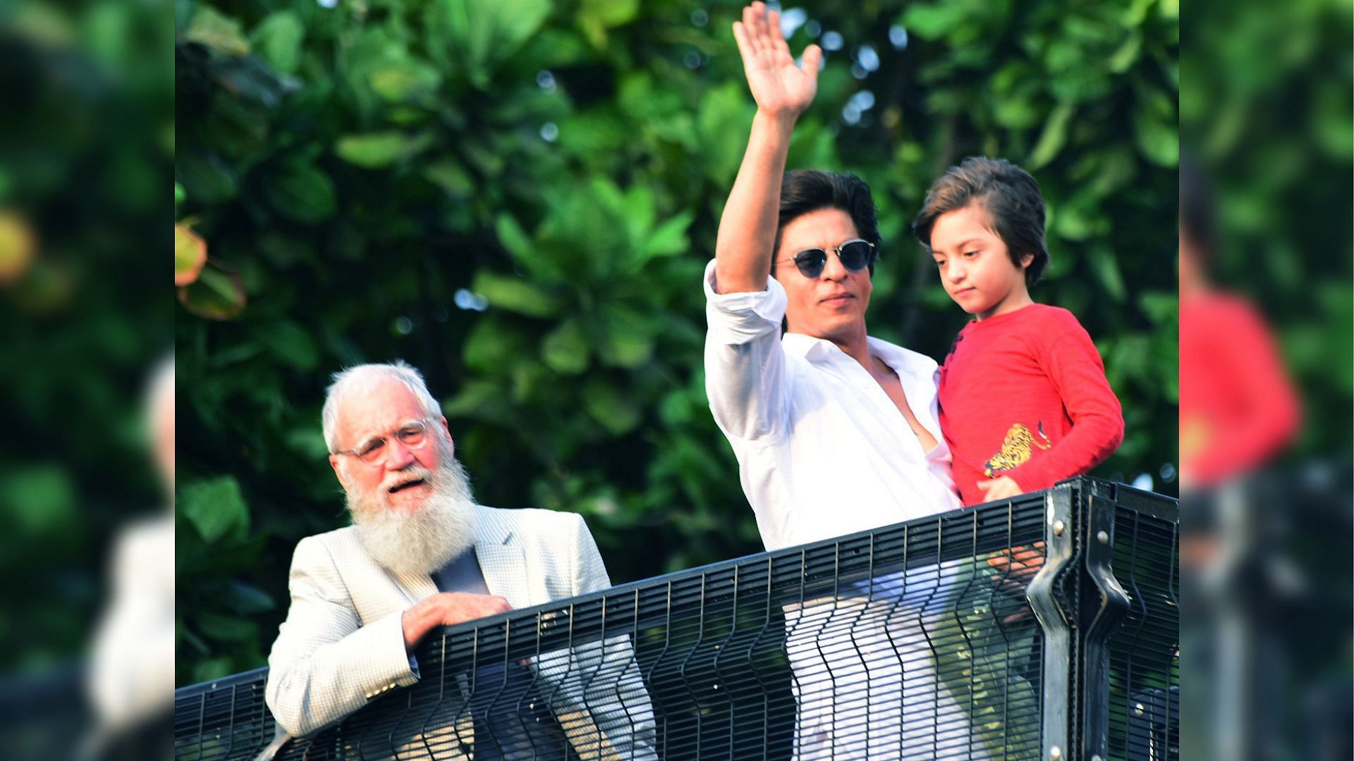 SRK, David Letterman and AbRam at Mannat.