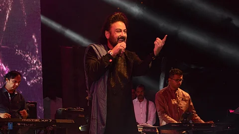 Adnan Sami Twitter Account Hacked After Amitabh Bachchan
