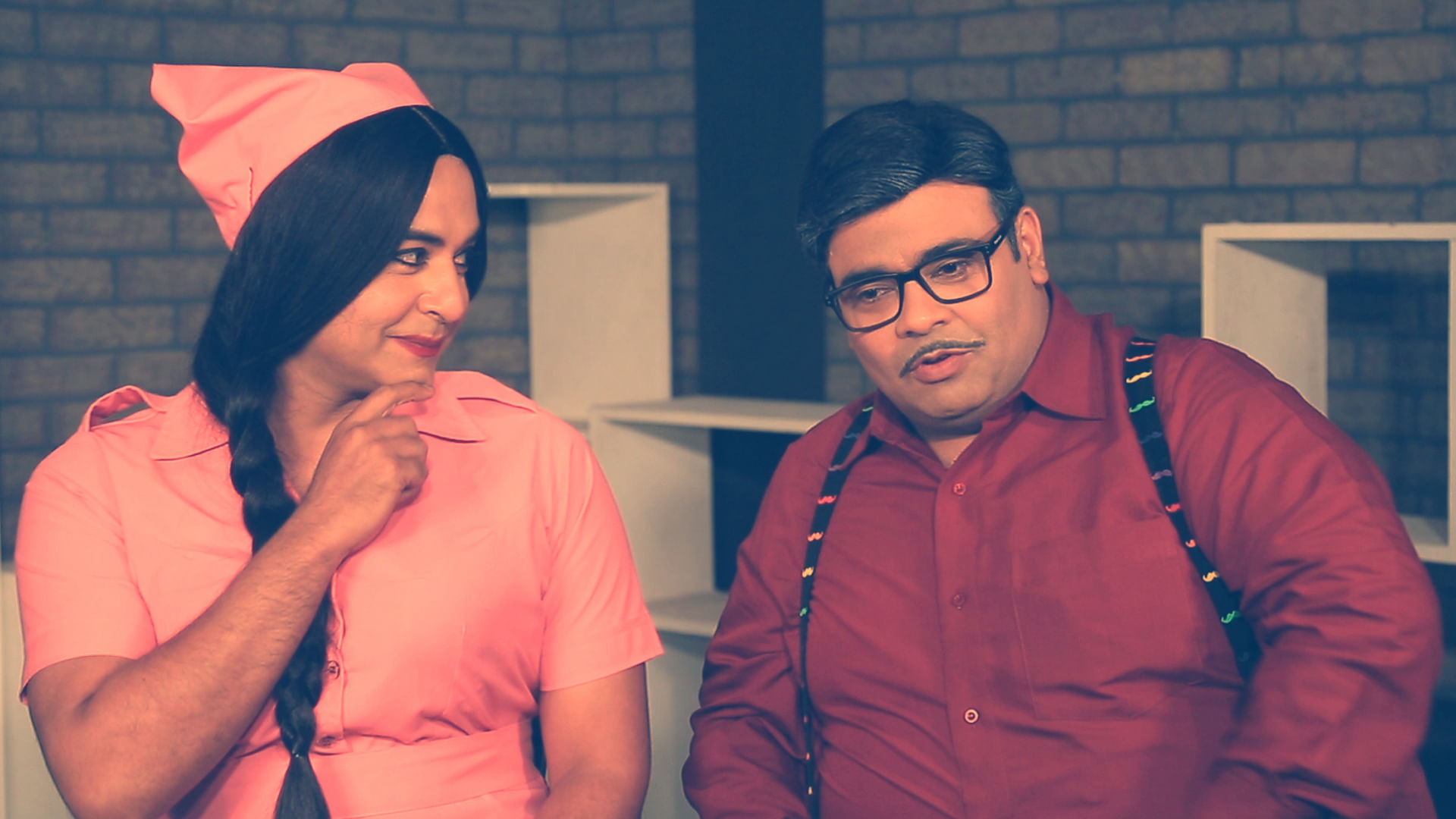 Kiku Sharda and Gaurav Gera play a game of dumb charades and react to viral videos.&nbsp;