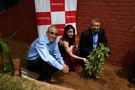Celebrating World Environment Day and Eid 2019, Soha Ali Khan plants a Tree for her daughter Inaaya in Mumbai