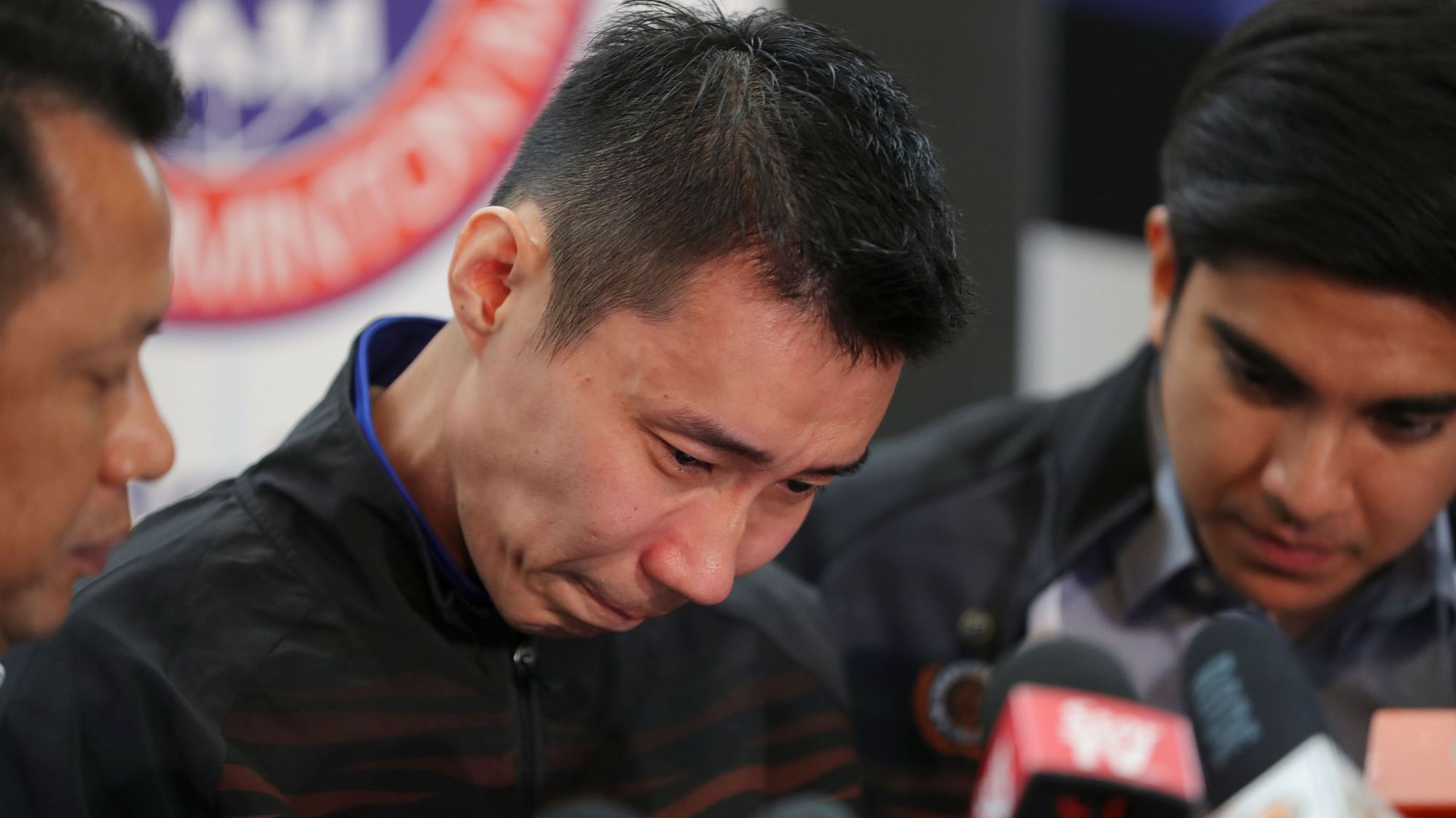 Former World No. 1 Lee Chong Wei has announced his retirement from badminton.
