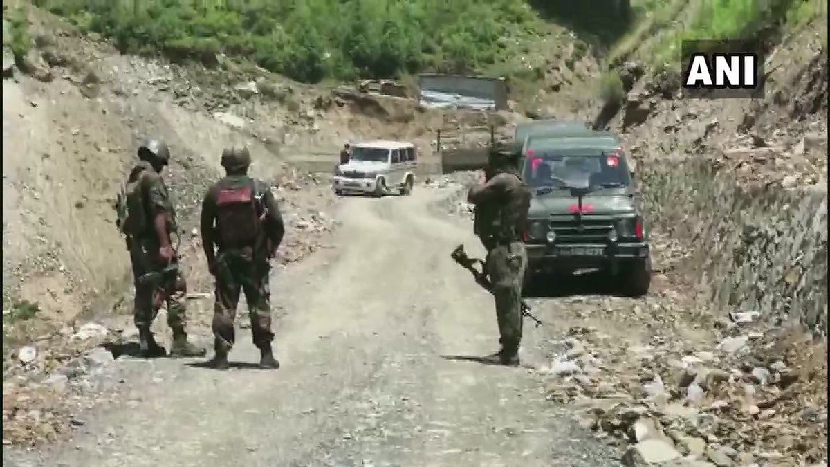 An encounter had started in the morning between militants and the Rashtriya Rifles troopers and special operations group of state police.