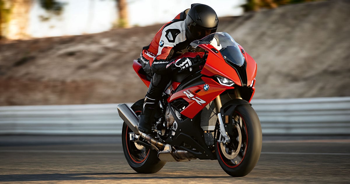 Bmw S1000rr Price In India Bmw S1000rr Has Launched Its 999 Cc Supersport Motorcycle In India Specification And Features Compared Bmw S1000rr Price In India Bmw S1000rr Has Launched Its 999 Cc Supersport Motorcycle In India Specification And Features Compared