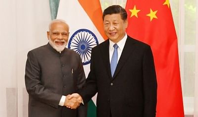 Prime Minister Narendra Modi and Chinese President Xi Jinping. (Photo: IANS/PIB)
