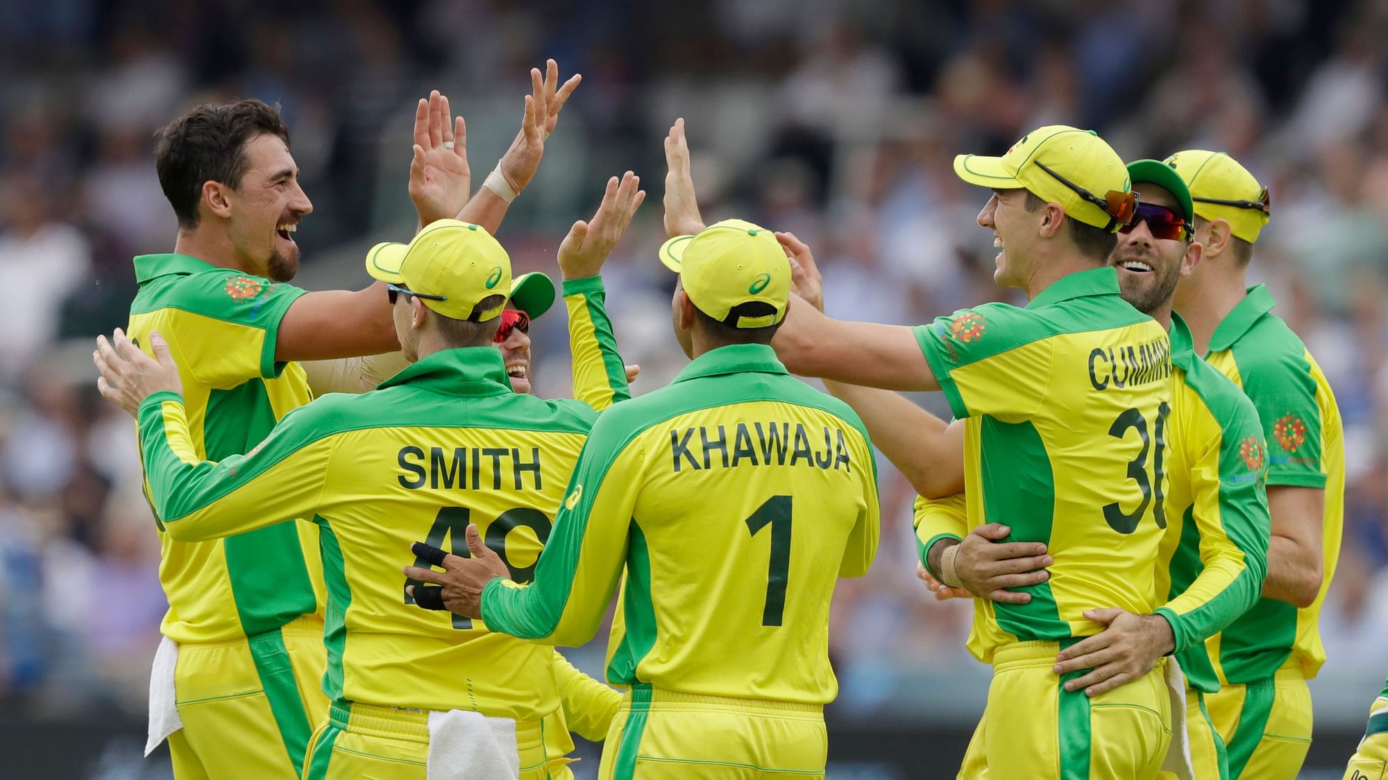 Mitchell Starc picked up four wickets as Australia beat England by 62 runs.