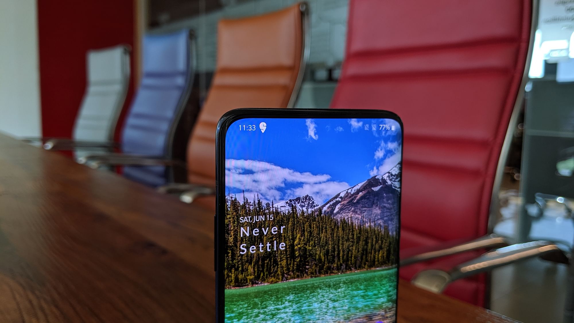 OnePlus 7 Pro comes with front-facing pop-up camera at the top.