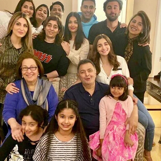 The Kapoor and Bachchan Families Get Together in New York