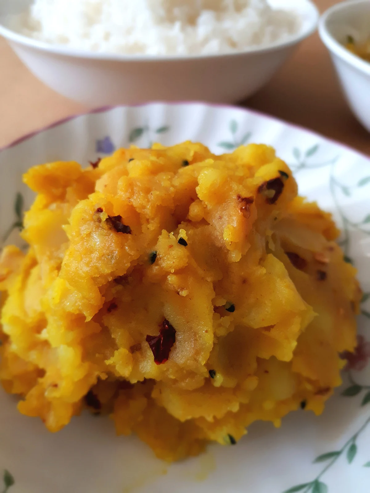 A delectable plate of aloo sheddo.
