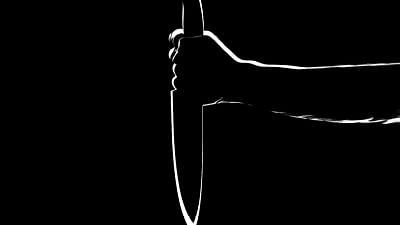 A 21-year-old woman in Mangaluru, Karnataka was stabbed to death by a 27-year-old man in broad daylight.