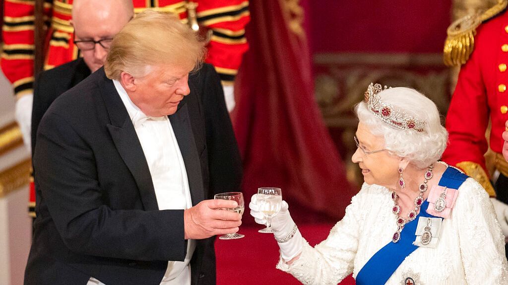 US President Donald Trump and Queen Elizabeth II toast, during the State Banquet at Buckingham Palace, in London, Monday, 3 June, 2019. Trump is on a three-day state visit to Britain.&nbsp;