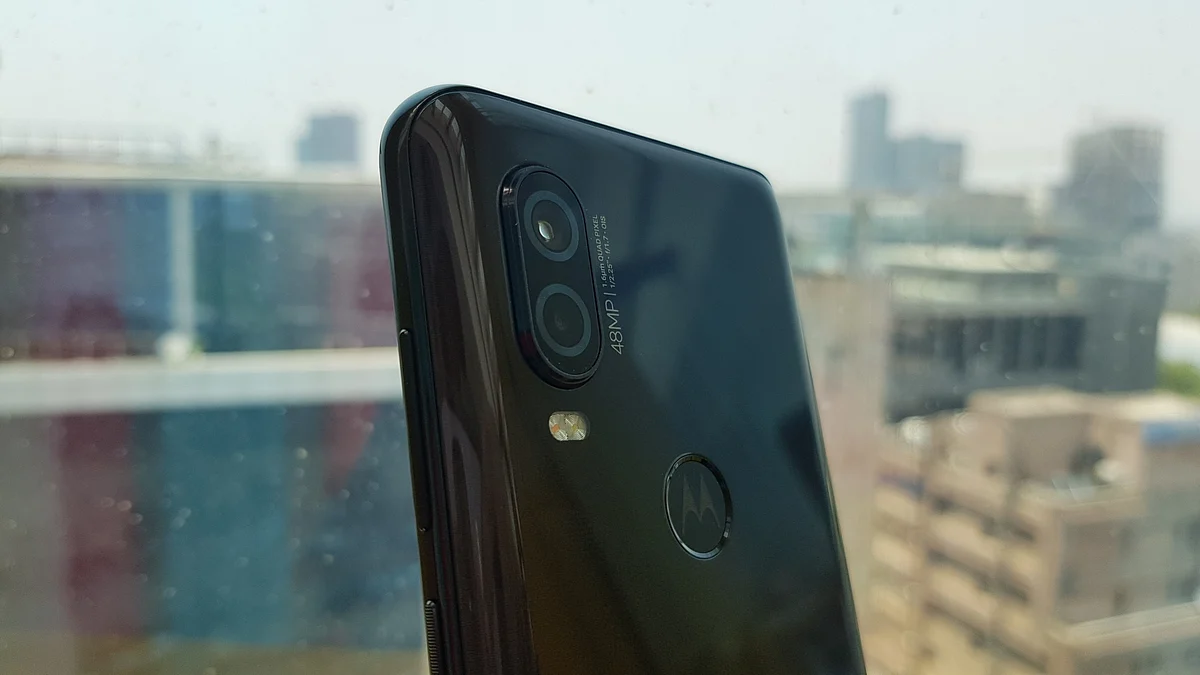 Motorola One Vision First Look: A Contender in the Megapixel Game