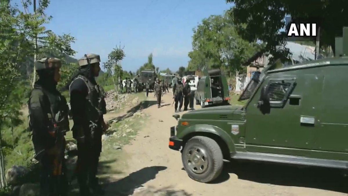 A gunfight broke out between militants and security forces on Wednesday, 26 June in Pulwama’s Tral in Jammu and Kashmir.