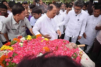 Hyderabad: The mortal remains of Former Union Minister and party leader from Telangana, S. Jaipal Reddy ahead of his last rites in Hyderabad on July 29, 2019. (Photo: IANS)