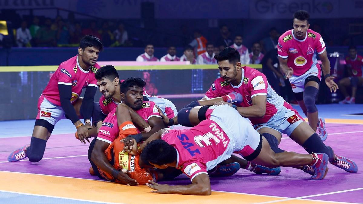 Jaipur’s raiders were in fine form and picked up points at regular intervals.