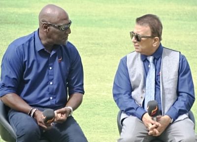 Antigua: Former West Indies cricketer Sir Vivian Richards and Former Indian cricketer Sunil Gavaskar during the first test match between India and West Indies at Sir Vivian Richards Stadium in Antigua on July 21, 2016. (Photo: IANS)