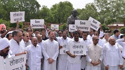 New Delhi: Congress leaders Rahul Gandhi,A.K. Antony, Anand Sharma, Shashi Tharoor and others stage a demonstration against Karnataka and Goa crisis, outside Parliament House in New Delhi, on July 11, 2019. (Photo: IANS)