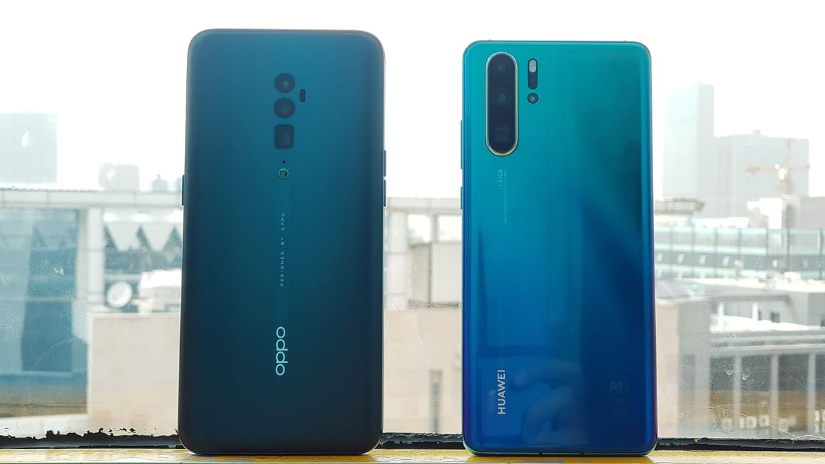 Both the Oppo Reno 10x Zoom and the Huawei P30 Pro come with digital zoom up to 60x and 50x respectively.