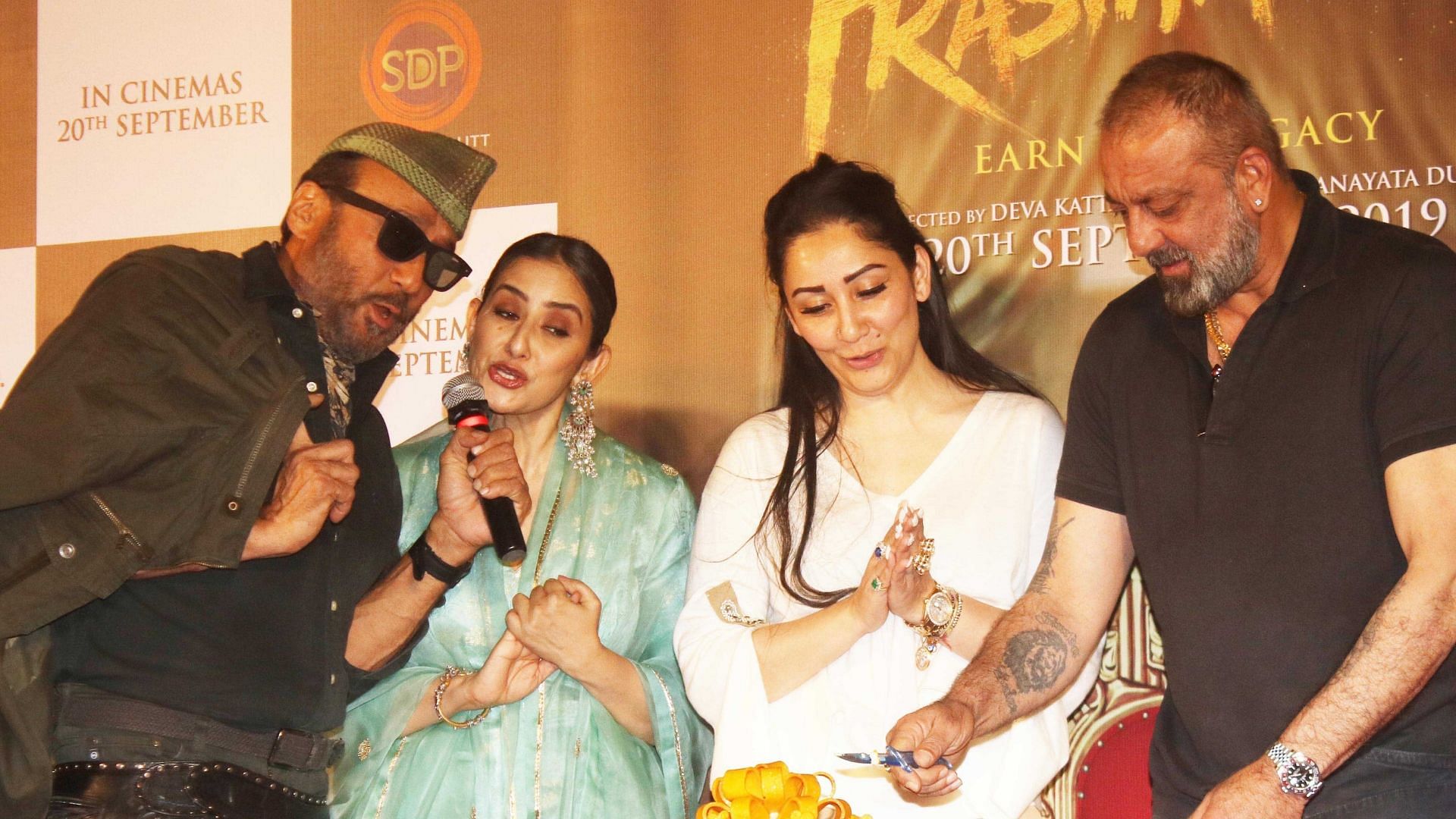 Sanjay Dutt with Maanayata Dutt, Manisha Koirala and Jackie Shroff at the <i>Prasthanam </i>teaser launch.
