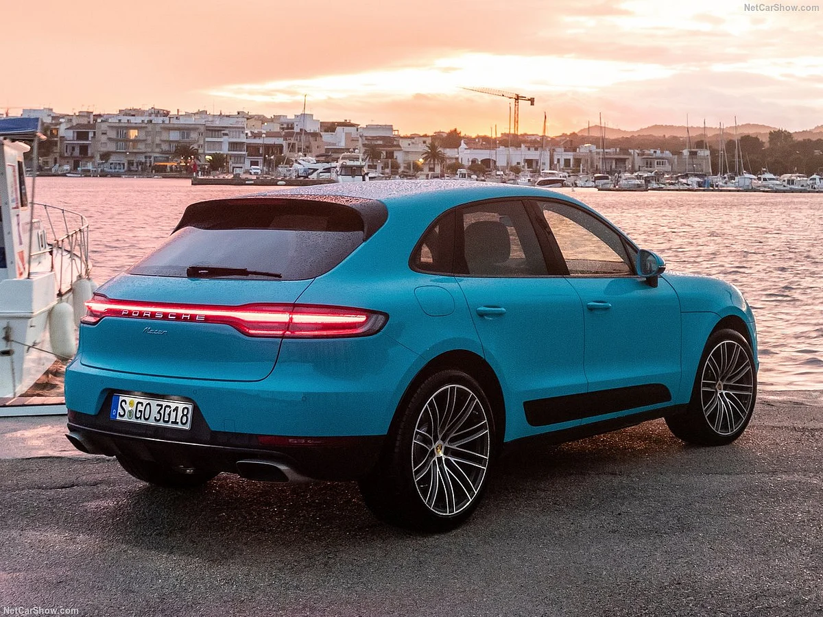 Rear lights of the Macan 2019. 