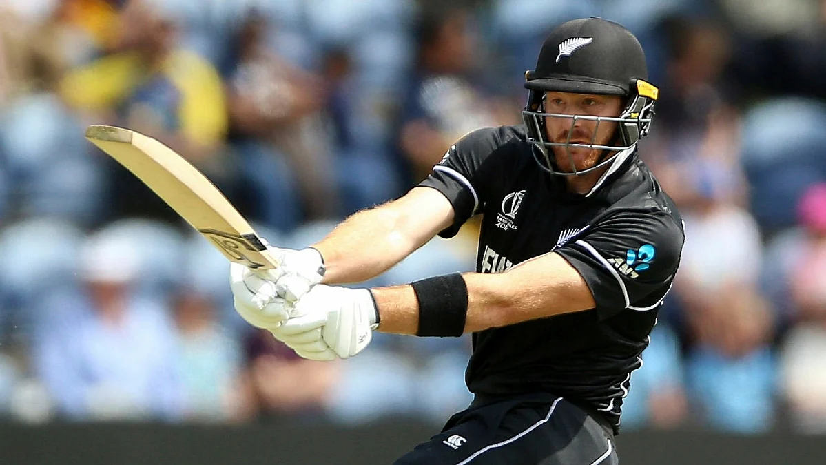 In 8 innings, Martin Guptill has scored 189 runs till now.