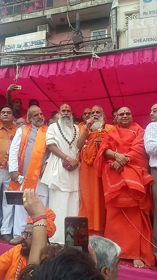 Leaders of the Hindu groups participated in the procession as singers bandied out songs.