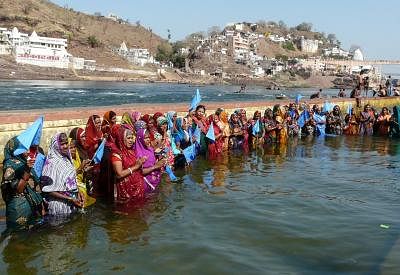 Gujarat, Madhya Pradesh on collusion course over Narmada waters