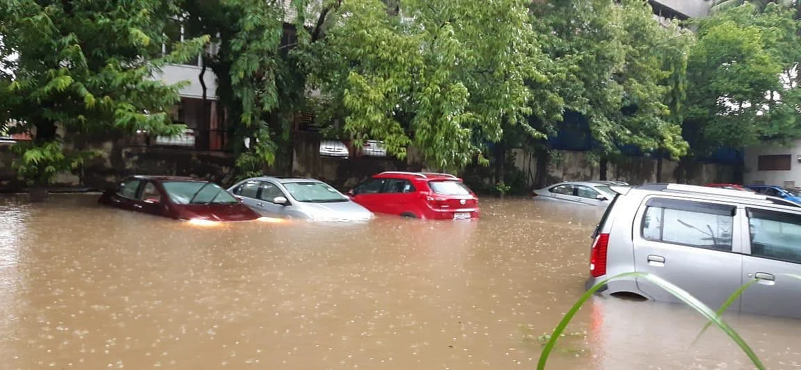 Cars submerged at Bandra east, Kalanagar area.
