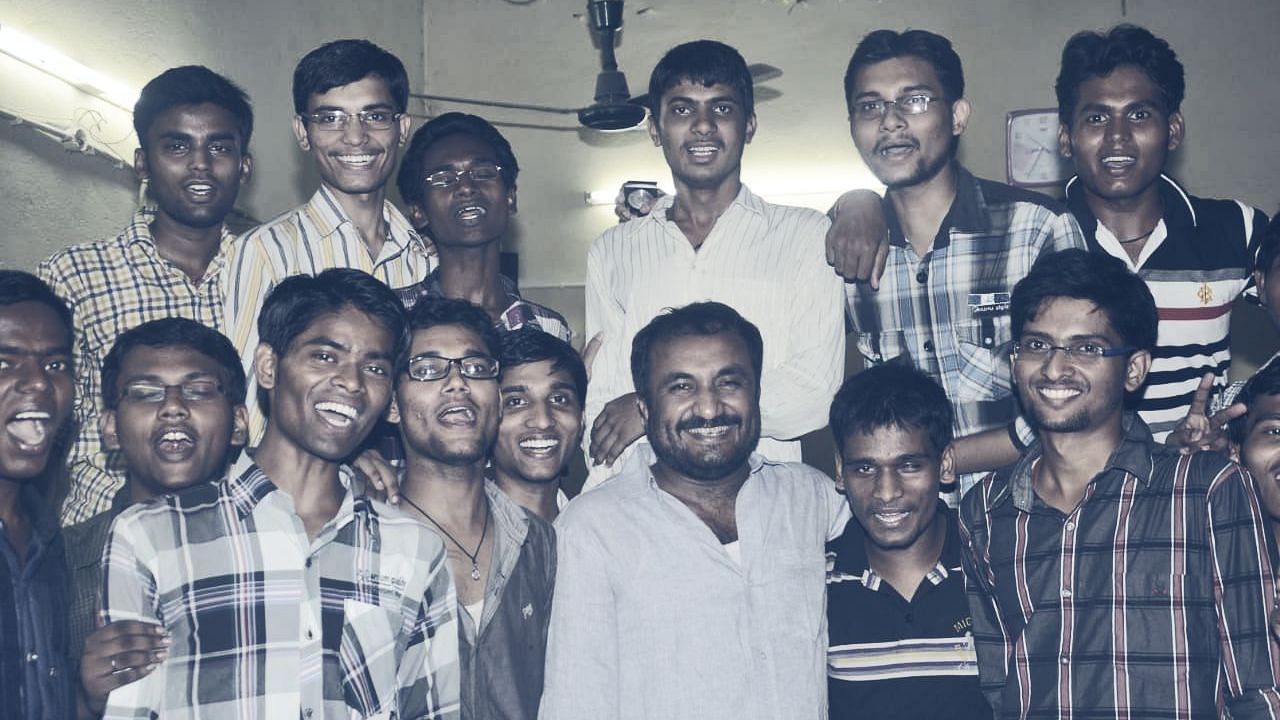 Prabhat Pandey and his batch mates with Anand Kumar.&nbsp;