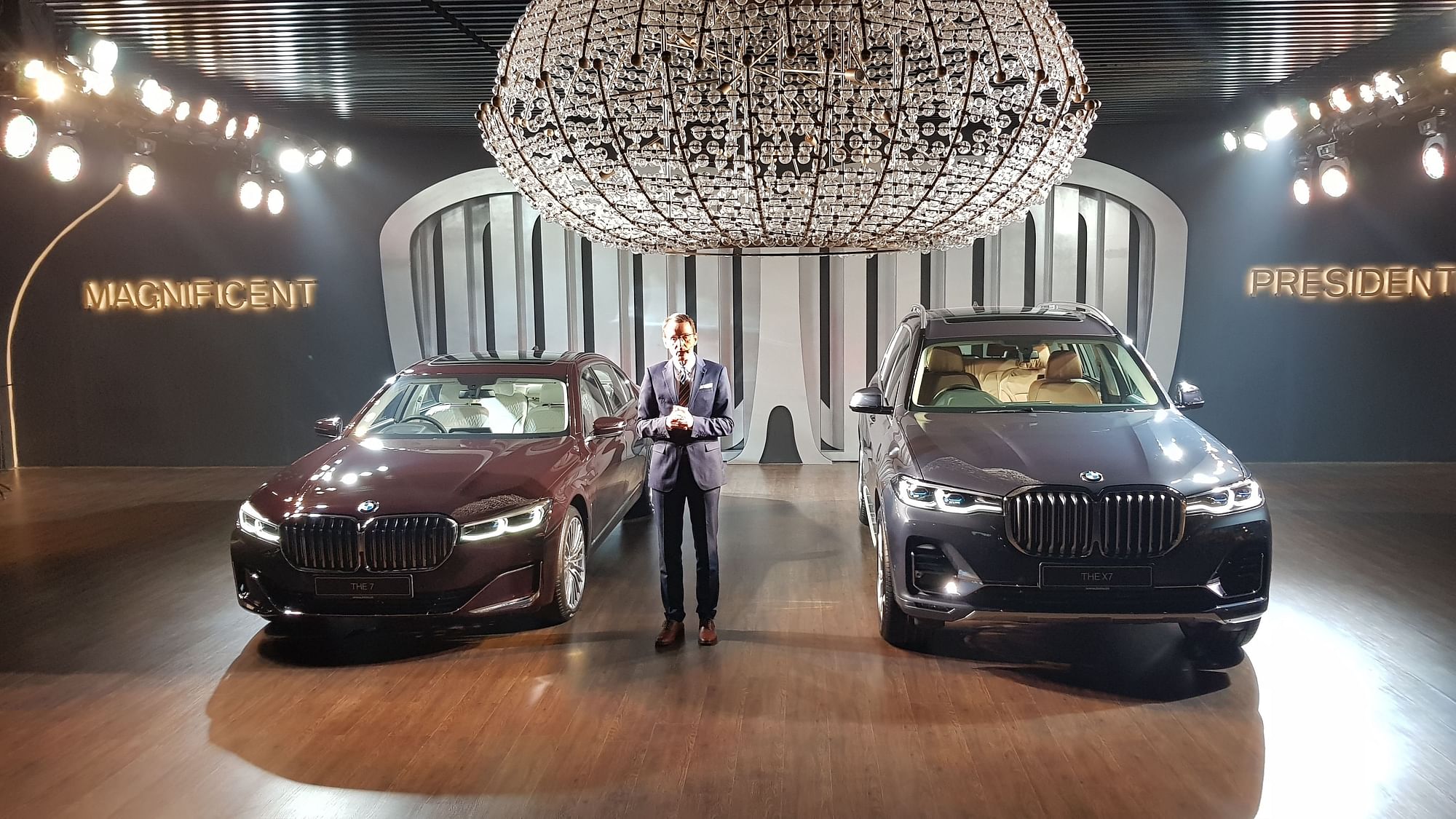 The BMW 7 Series sedan (left) and the X7 SUV.
