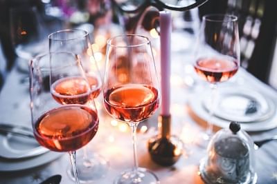 Astronauts who wish to undertake the nine-month journey from Earth to the Mars in the future would be better off sipping red wine during the trip, suggests new research from Harvard University.