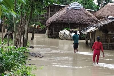 Bihar fears floods as heavy rains swell rivers