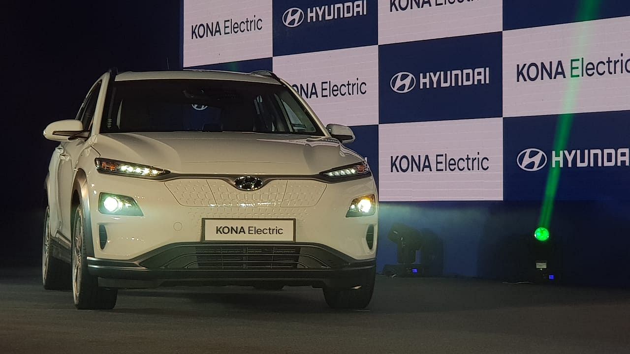 The Hyundai Kona EV has a claimed range of 452 Km per charge.