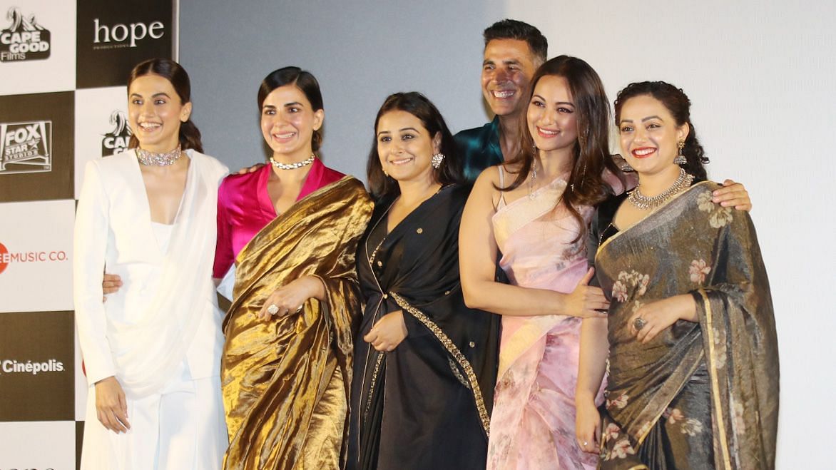 Cast of <i>Mission Mangal</i> at the trailer launch of the film.