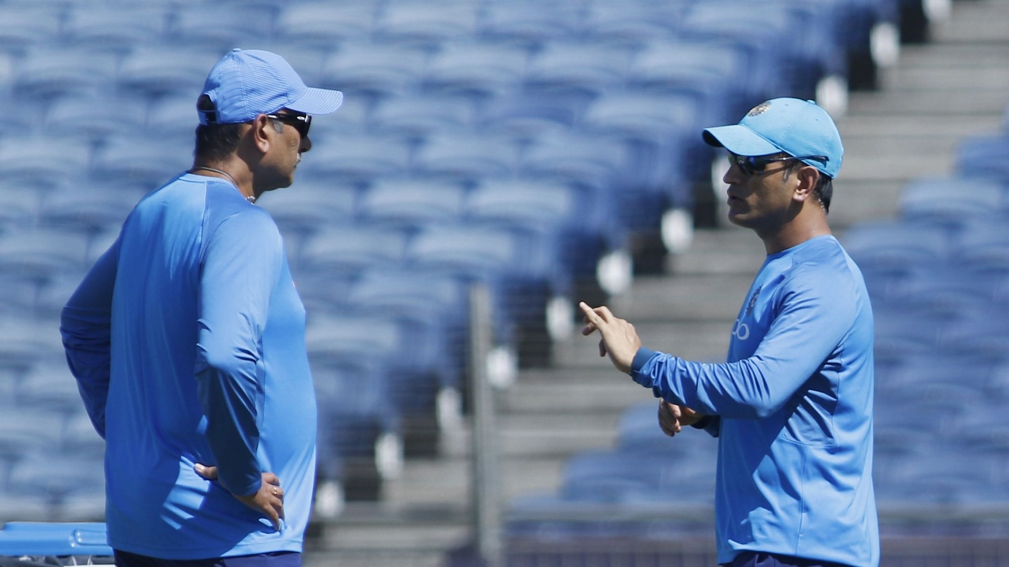 During the training session ahead of the match against Sri Lanka, MS Dhoni was seen seeking advice from Ravi Shastri.