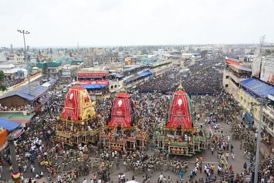 Lakhs throng Puri to witness annual Rath Yatra