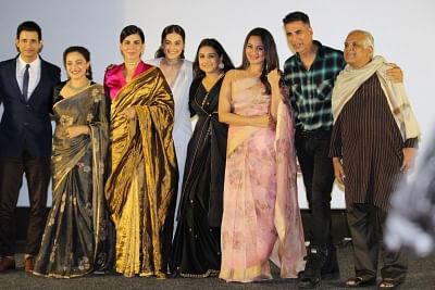 Mumbai: Actors Akshay Kumar, Taapsee Pannu, Sonakshi Sinha, Kirti Kulhari, Vidya Balan, Nithya Menon and Sharman Joshi at the trailer launch of their upcoming film "Mission Mangal" in Mumbai, on July 18, 2019. (Photo: IANS)
