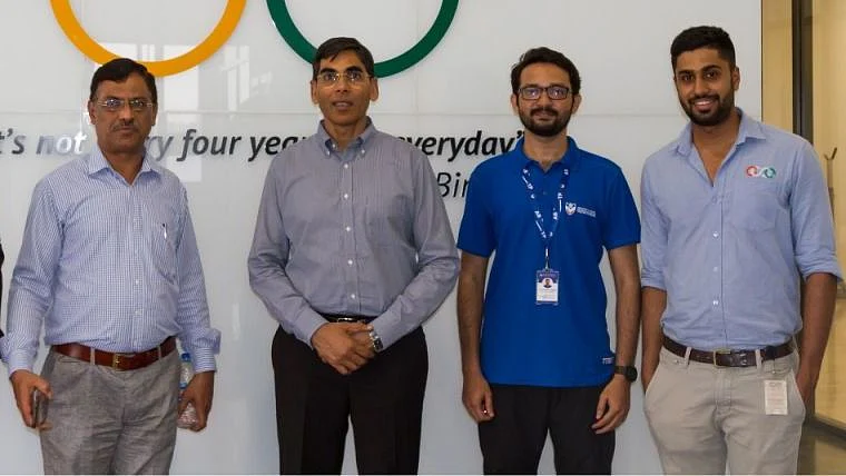 Sports secretary Radheysham Julaniya (second from left) has asked Badminton Association of India to come up with a dynamic plan to help the juniors.