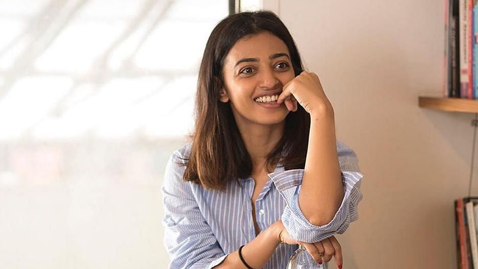 Radhika Apte speaks about the difference between Bollywood and Hollywood.