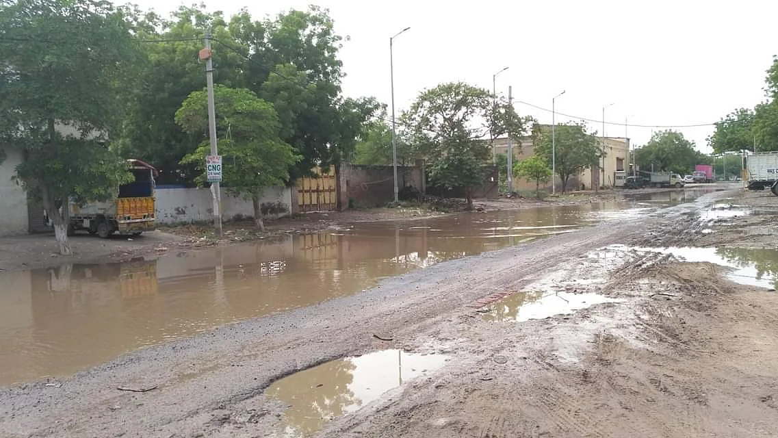 During the monsoon, the water logging makes matters worse. 