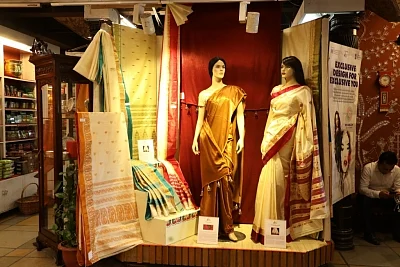 Exhibits of twelve fading crafts at CCIC, Delhi (Source: CCIC)