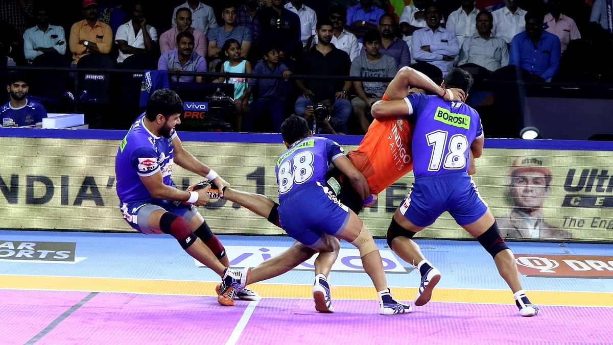 Haryana Steelers picked up an important 30-27 victory against a struggling U Mumba side.