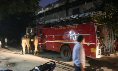 New Delhi: A fire engine outside Vikas Bhawan where a fire broke out on Aug 27, 2019. According to a senior fire official, the fire broke out on the second floor at the office of the Delhi Commission for Women (DCW). (Photo: IANS)