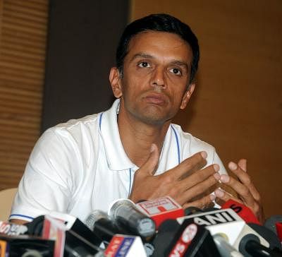 Dravid called for deposition by Ethics Officer, BCCI to fight case